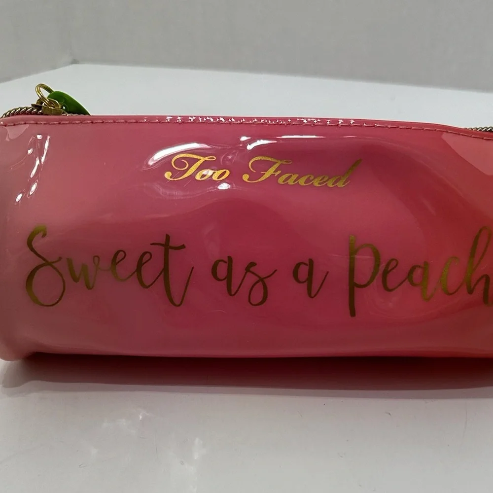 NWOT Too Faced Sweet as a Peach Collectors Edition Makeup Toiletry Travel Pouch